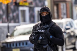 “We know where you live”: ICE agents accused of using Mobile Fortify app to track and intimidate legal observers at their private homes